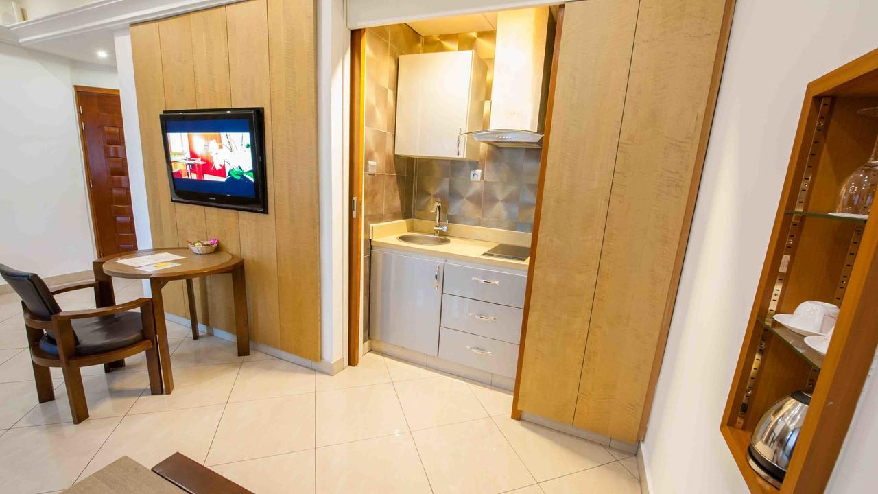 Nomad Suites Residence Libreville Zewnętrze zdjęcie