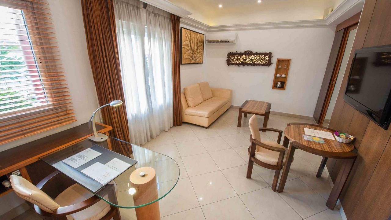 Nomad Suites Residence Libreville Zewnętrze zdjęcie